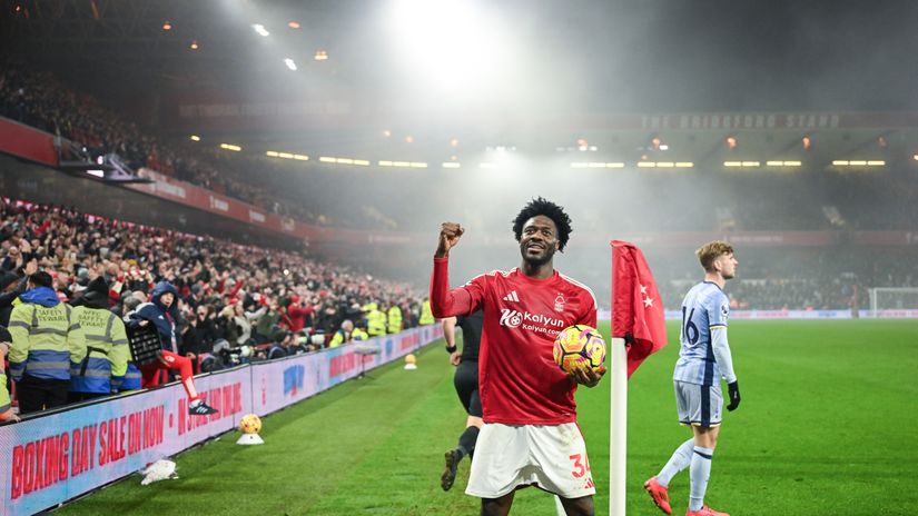 Ola Aina celebrates for the Tricky Trees (©Getty images)