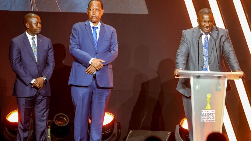 L-R: Peter Ogwang, John Aidan Mwaluko and Salim Mvurya  © Mozzart Sport 