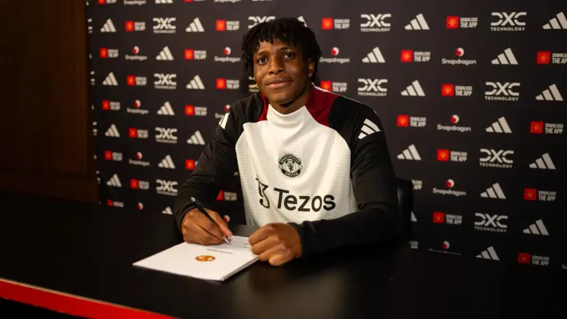 Patrick Dorgu (©Manchester United)