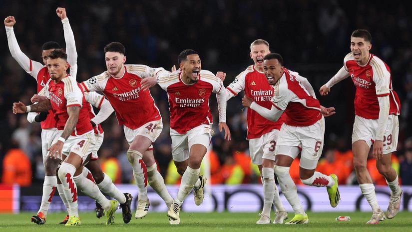 Who is the "Horse" in Gunners' squad?