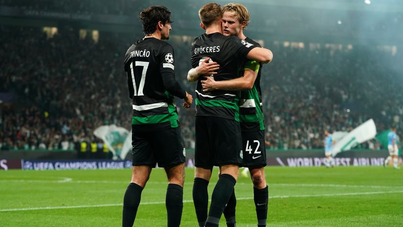 Sporting players celebrating (©Getty Images)