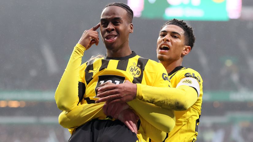 Gittens and Bellingham while at BVB back in 2023 (©Martin Rose/Getty Images)