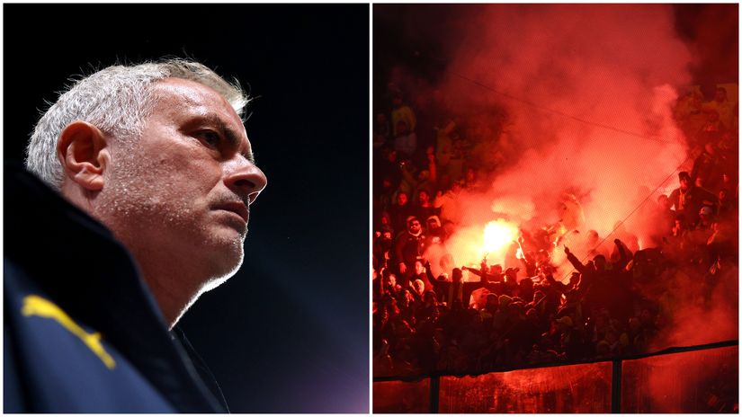Jose Mourinho and Galatasaray fans (©Getty Images)