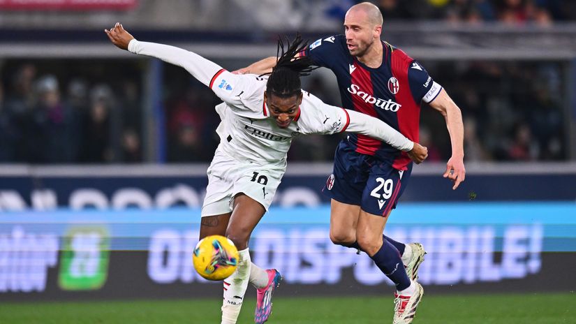 Leao against Bologna (©Alessandro Sabattini/Getty Images)
