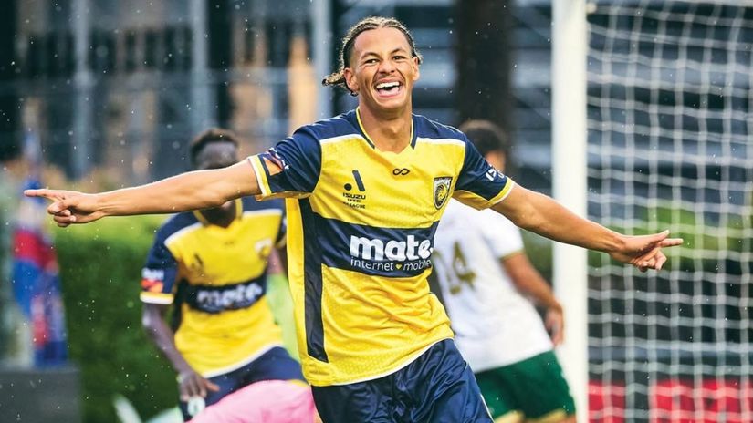 William Lenkupae © Central Coast Mariners 