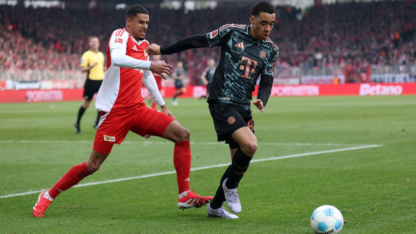 Diogo Leite and Jamal Musiala (©Getty Images)