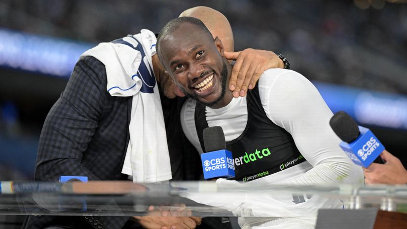 Waterman with Thierry Henry (©Gallo Images)