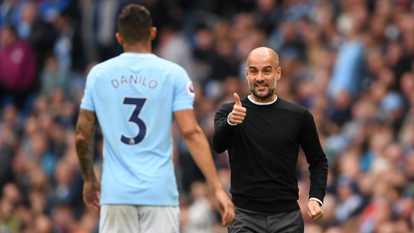 Danilo and Pep Guardiola (©Getty Images)