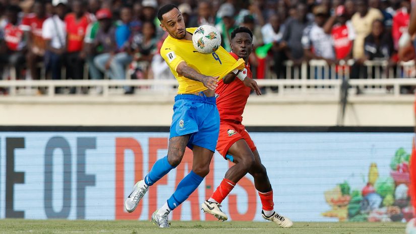 Auba and Eric Ouma © Mozzart Sport