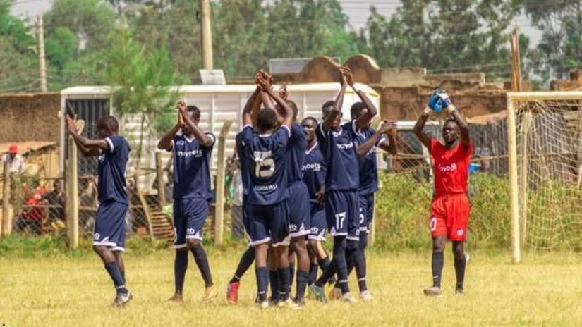 Luanda Villa © Vinnie Creations