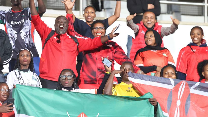 Kenyan fans © Mozzart Sport