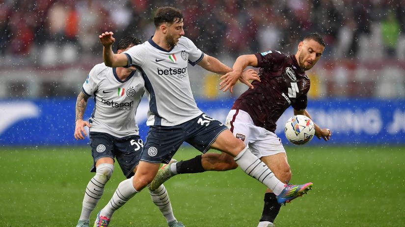 Carlos Augusto and Nikola Vlasic (©Getty Images)