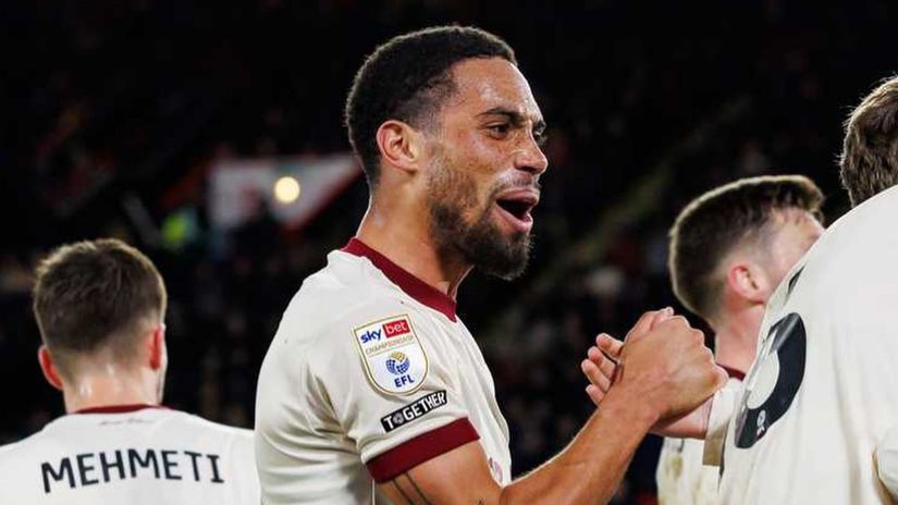 Zak Vyner © Bristol City 