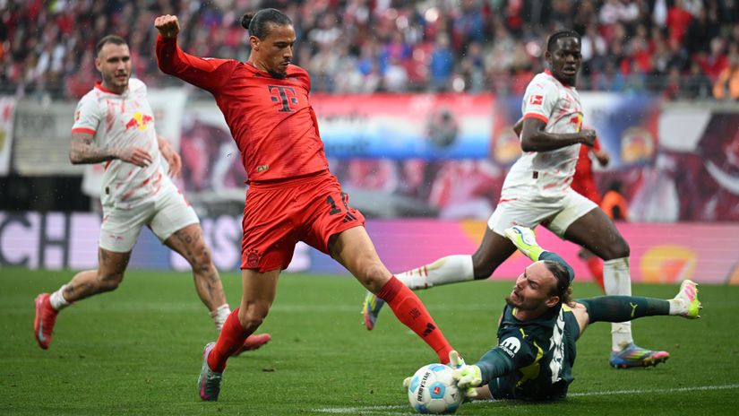 Sane in action for Bayern against Leipzig (©Stuart Franklin/Getty Images)