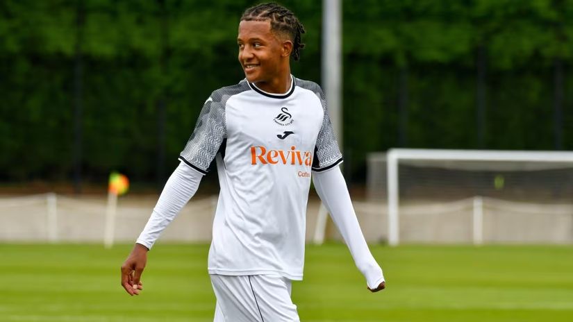 Henia Kamau © Swansea City 