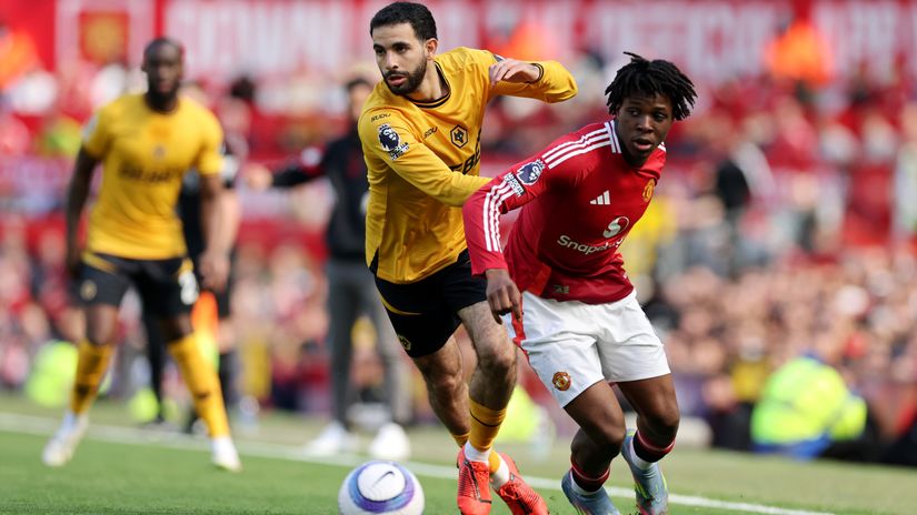 Ait-Nour against Dorgu of Manchester United (©Carl Recine/Getty Images)