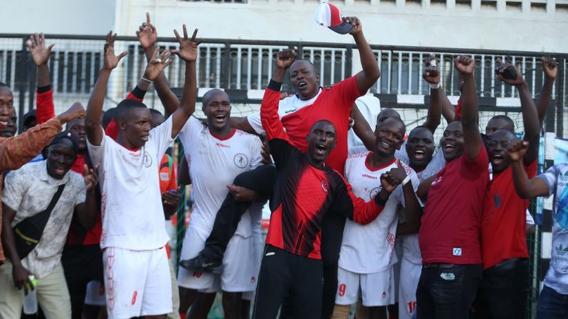 Ulinzi HC celebrate Super Cup victory © Mozzart Sport