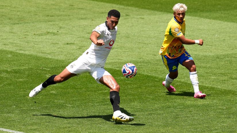 Jobe Bellingham scoring the goal (©Getty Images)