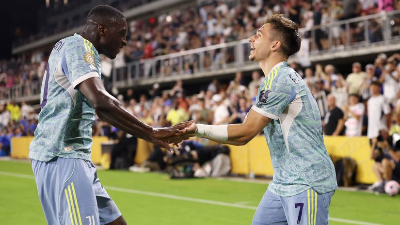 Kolo Muani and Conceicao (©Getty Images)