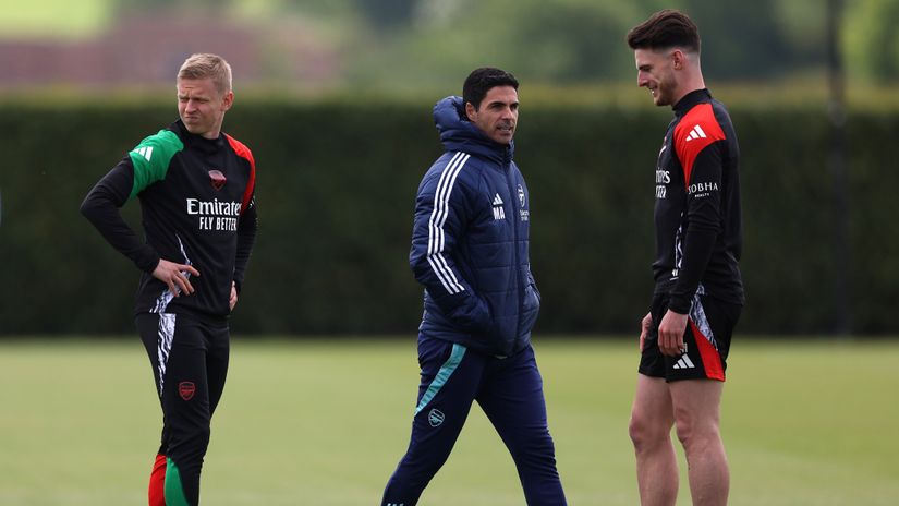 Zinchenko with Arteta and Declan Rice (©Getty Images)