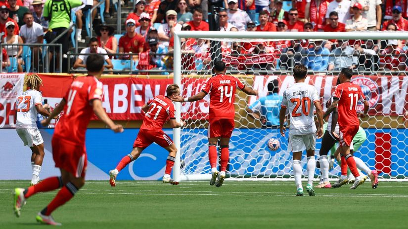 The moment Schjelderup scored a winning goal (©Reuters/Kai Pfaffenbach/Gallo Images)