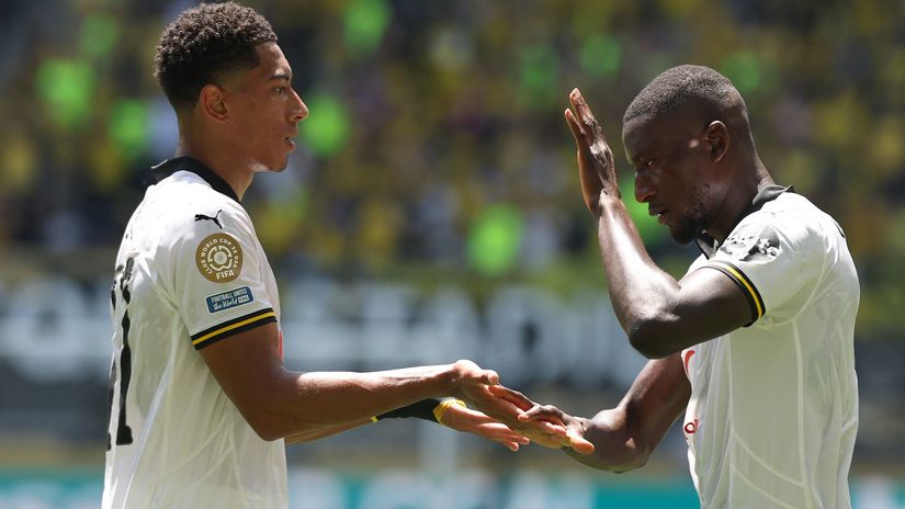 Jobe Bellingham and Serhou Guirassy (©Michael Reaves/Getty Images)
