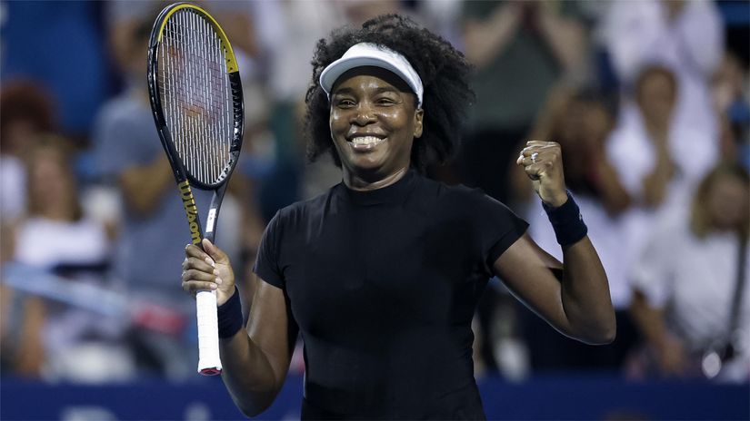 Venus celebrated after the win last night (©Scott Taetsch/Getty Images)