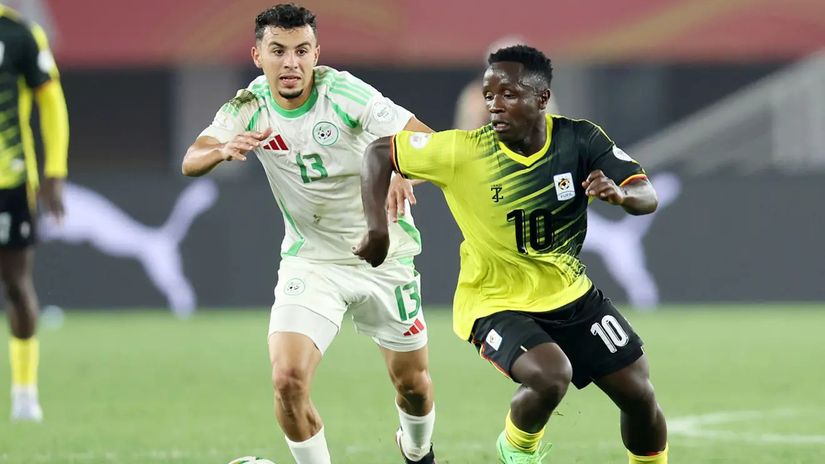 Action between Algeria and Uganda Cranes ©CAF