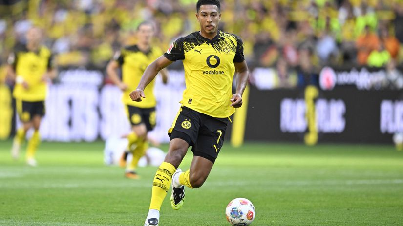 Borussia has no healthy defenders and only one signing