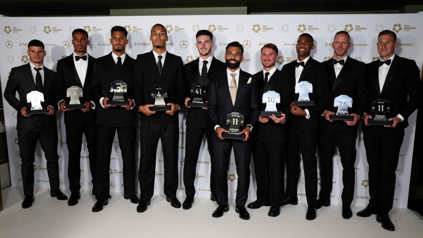 PFA "Team of the Year" without Alexander Isak, who didn't attend the ceremony (©AFP)