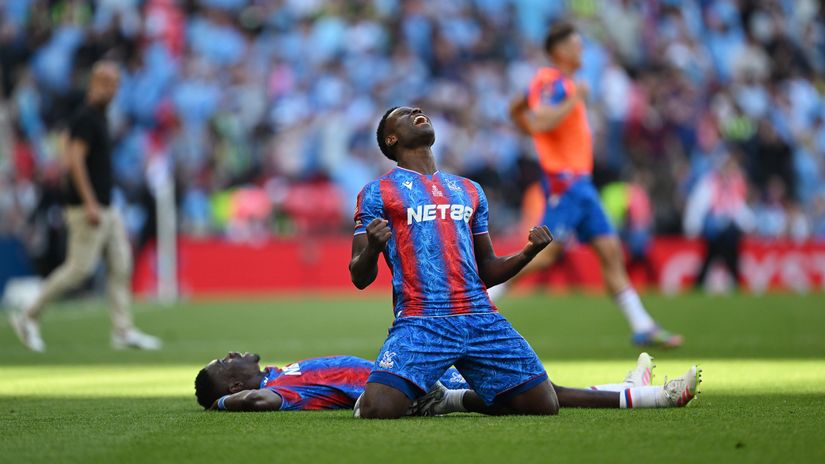 Marc Guehi and Ismaila Sarr (©Getty Images)