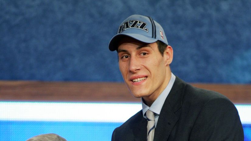 Podkolzin in the 2004 NBA draft after being selected by the Utah Jazz (©Reuters/Jeff Zelevansky RFS/Gallo Images)