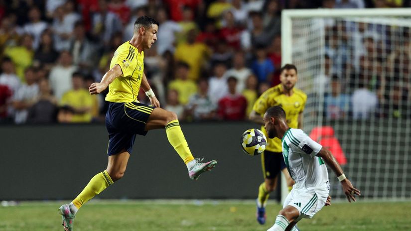 Ronaldo in action in the Saudi Super Cup final (©Reuters/Tyrone Siu/Gallo Images)