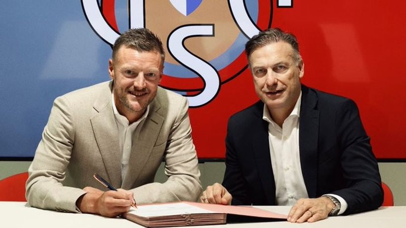 Jamie Vardy has a new club (@x.com/USCremonese)