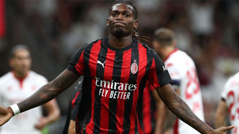 Rafael Leao celebrates for AC Milan (©Marco Luzzani/Getty Images)