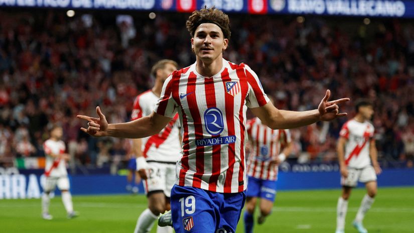 Julian Alvarez after the goal (©Gallo Images)