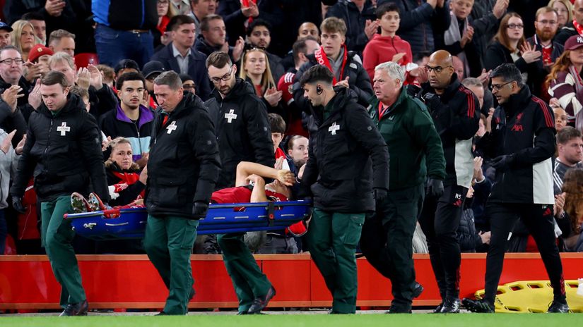Leoni gets stretchered off after the injury (©Ed Sykes/Sportsphoto/Allstar Via Getty Images/Gallo Images)