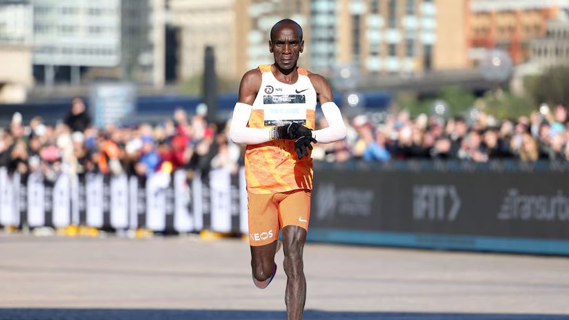 © Courtesy / Hollie Adams