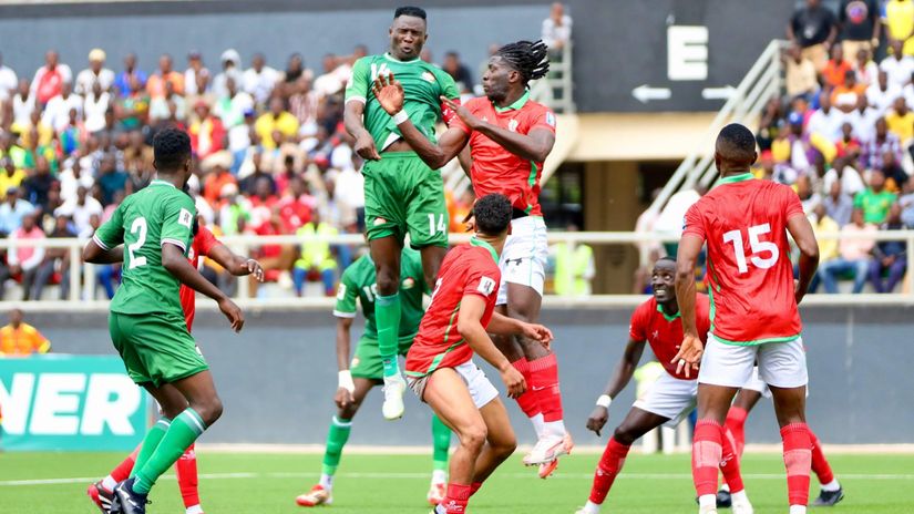 © Michael Olunga on X