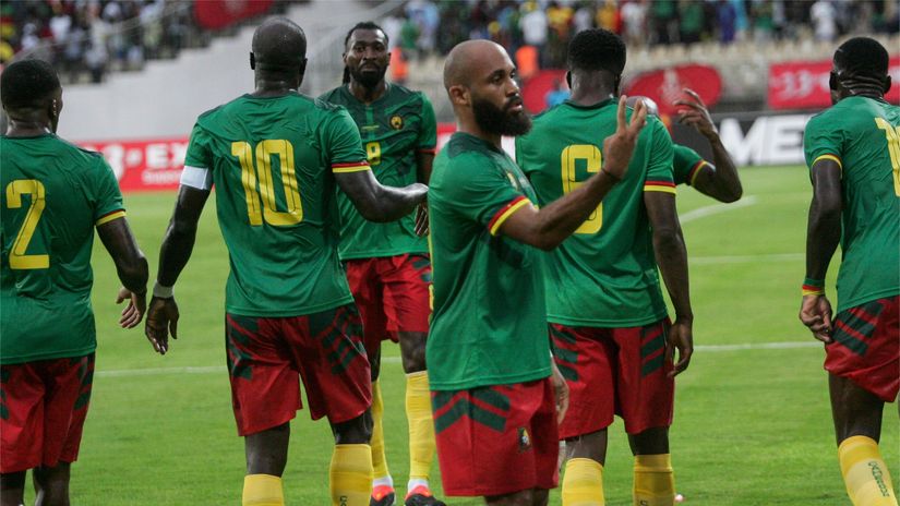Mbeumo and the rest of the Cameroon squad (©Vincent Kimto/Gallo Images)