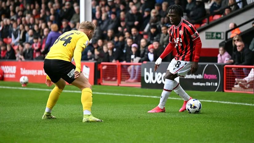 © Courtesy /Walsall 