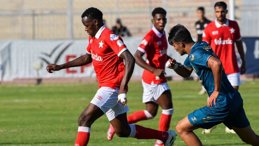 Alphonce Omija in action ©Etoile Sportive du Sahel/ Facebook