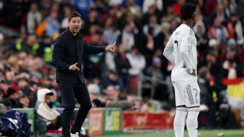 Xabi Alonso has shown Vinicius exit door – PL clubs are waiting outside