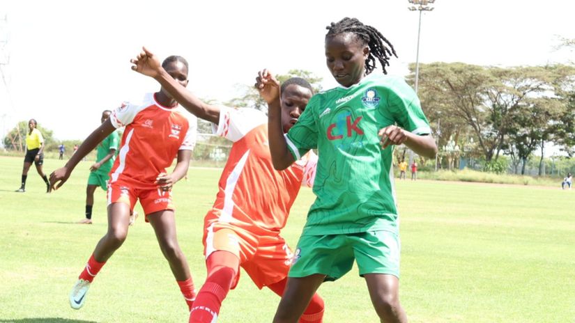 Kayole Starlets vs Kibera Soccer © Gad Isaac