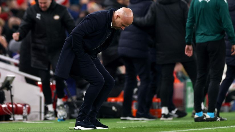 Arne Slot after the defeat to PSV (©Carl Recine/Getty Images)