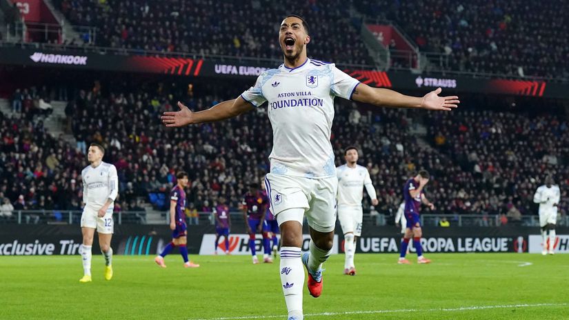 The hero of Villa's triumph - Youri Tielemans (©Daniela Porcelli/Getty Images)