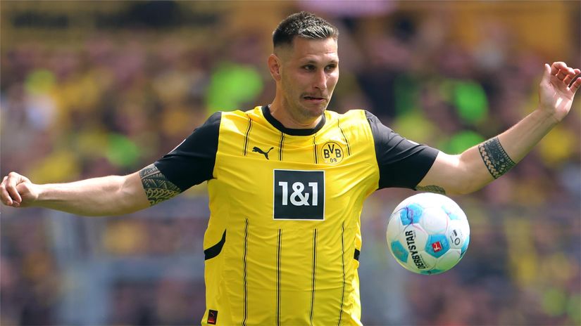 Niklas Sule has been struggling at BVB (©Dean Mouhtaropoulos/Getty Images)
