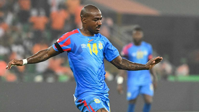 Gael Kakuta in action for DR Congo (©AFP)