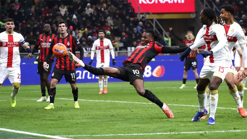 Rafael Leao against Genoa (©Marco Luzzani/Getty Images)