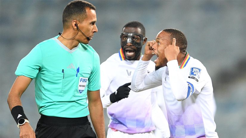 Referee Dahane Beida will be in charge of the game today (©Lefty Shivambu/Gallo Images)